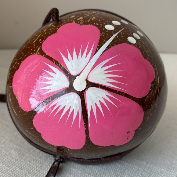 3/$15 🎁 Coconut Hand painted Handbag Little Purse NWOT 5” x 5” - Picture 5 of 5